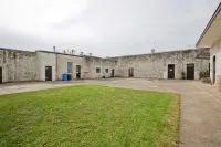 The Old Mount Gambier Gaol - parking