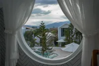 Montagne Residence - Scenic