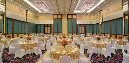 Red Fox by Lemon Tree Hotels, Bhiwadi