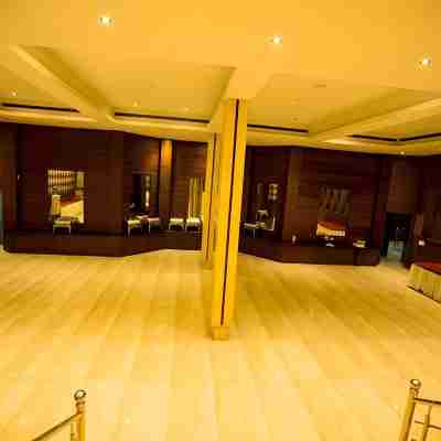 Hotel Deep Palace Others