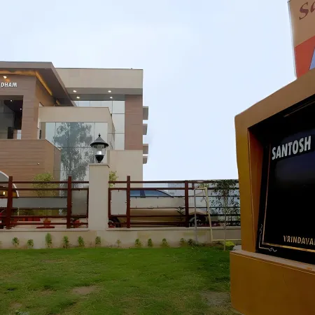 Hotel Santosh Dham