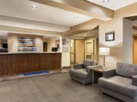 Days Inn by Wyndham Victoria Airport Sidney