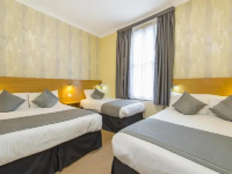 Lidos Hotel ヴィクトリア周辺のホテル
