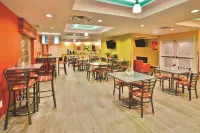 La Quinta Inn & Suites by Wyndham Rochester Mayo Clinic S - Desayuno