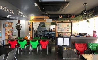 Gudeok Guesthouse