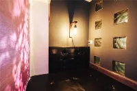 Greenwich City Hotel