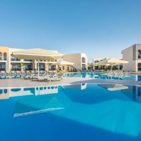 Morea Family Resort&Spa (МОРЕА Фэмили Резорт и СПА)