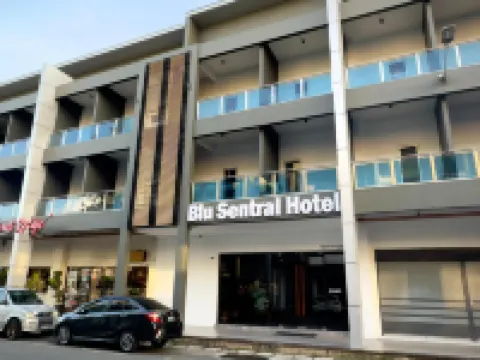 Blu Sentral Hotel タワウのホテル