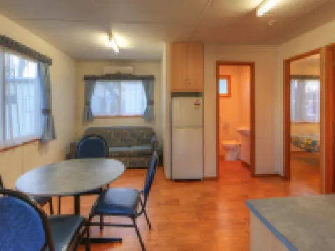 Highway Tourist Village Hotels in Narrabri