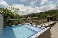 Hotel Natural Hill's by H&R - Pools