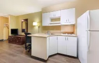 Studio 6 Suites Fresno North CA