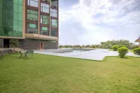 Hotel Devi Grand - Katra - piscina