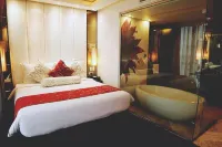 The Penthouse Hotel and Residences - pemandangan pegunungan