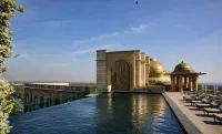 The Leela Palace New Delhi - Infinity Pools