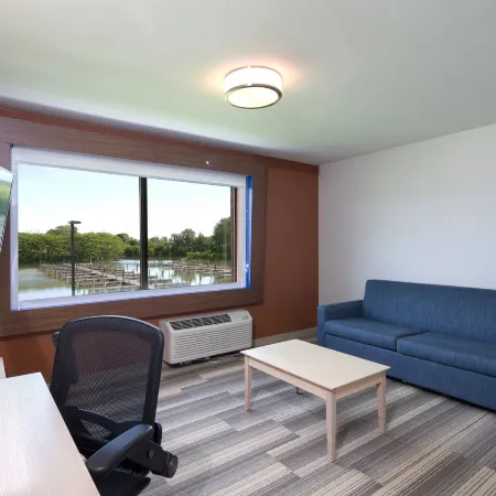 Holiday Inn Express & Suites PORT HURON by IHG