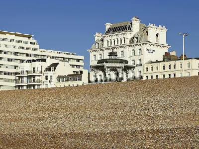 Mercure Brighton Seafront Hotel Hotels near Brighton Train Station