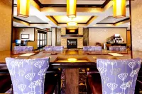 Holiday Inn Express & Suites Billings West
