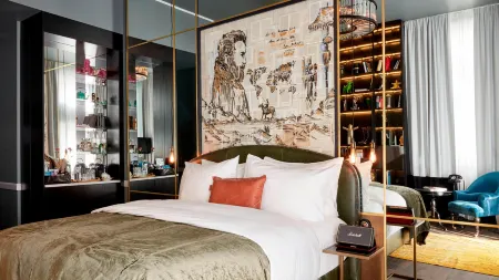 Sir Savigny Hotel, Part of Sircle Collection