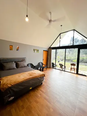 Villa Mountriv Sentul by Sakalavasa Hotel dekat Villa Patung Kuda, Puncak Dua Jonggol