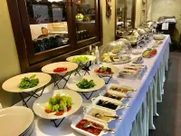 Bohema Boutique Hotel & Spa - breakfast