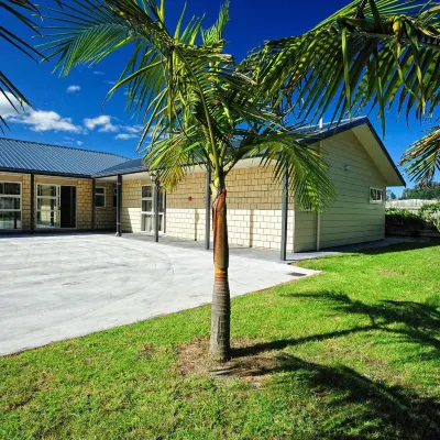 Captain Cook Motor Lodge Hotels near Gisborne Airport