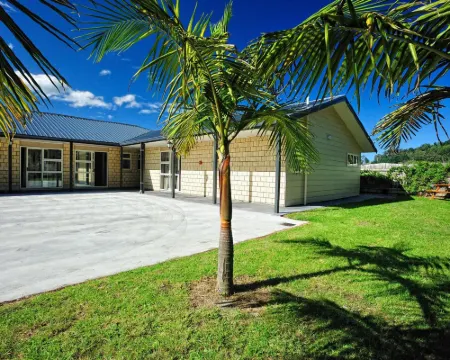 Captain Cook Motor Lodge Hotels in Gisborne