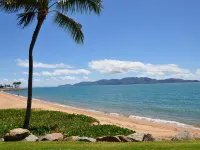 Palm Waters Holiday Villas Hotel di North Ward