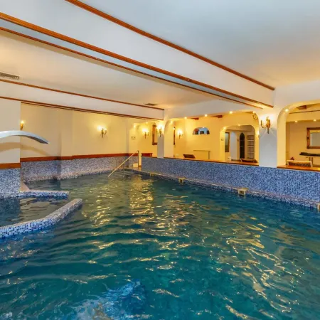 Hotel Imparatul Romanilor