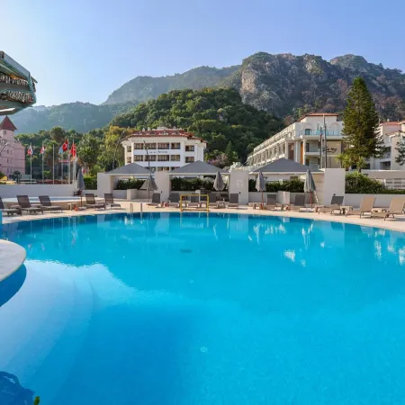 Faros Premium Beach