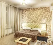 Бастон на  Герцена