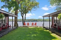 Great Pines Các khách sạn ở Old Forge