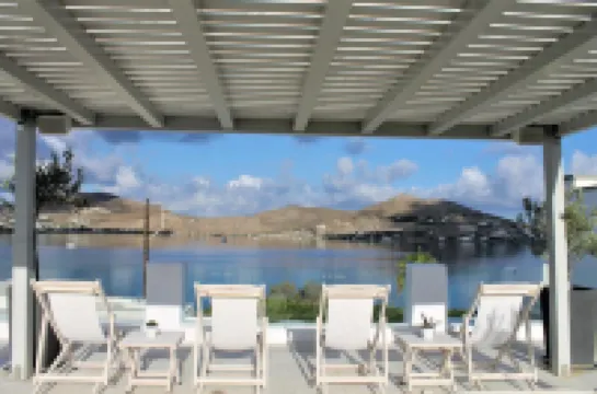 Parian Lithos Residence