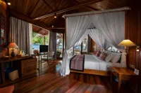Gangga Island Resort & Spa Hotel dekat Toko Gunung Kawi