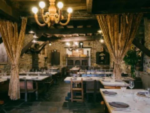 Moncloa de San Lázaro Hoteles en Cacabelos