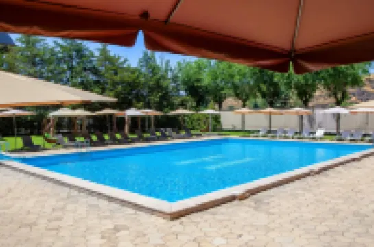 President Hotel by Hrazdan Hotel Cjsc