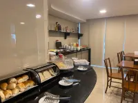 Hotel Enseada Aeroporto - Desayuno