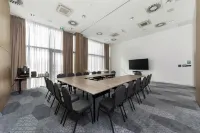 Hampton by Hilton Poznan Swarzedz Hotels in Poznanski