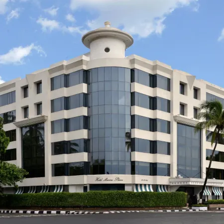Hotel Marine Plaza