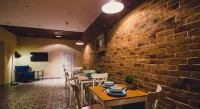 Glarus Hotel Miep 주변 호텔
