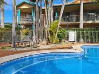 Beaches Serviced Apartments - Beach