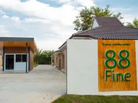 88 Fine Hotel @ Suratthani Airport Hotels in Tha Rong Chang