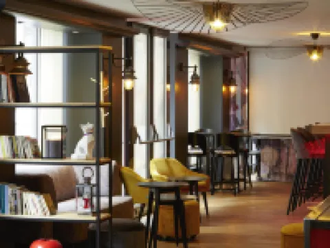 โรงแรมเมอร์เคียว ลียง เซ็นเตอร์ พลาซา กรุงเรพ โรงแรมในลียง