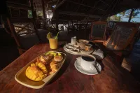 Nest Style Beach Hotel Zanzibar - breakfast