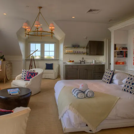 The Nantucket Hotel & Resort