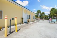 Sea Club II by Beachside Management - parking