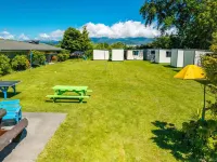 Happy Apple Backpackers Hotels in Motueka