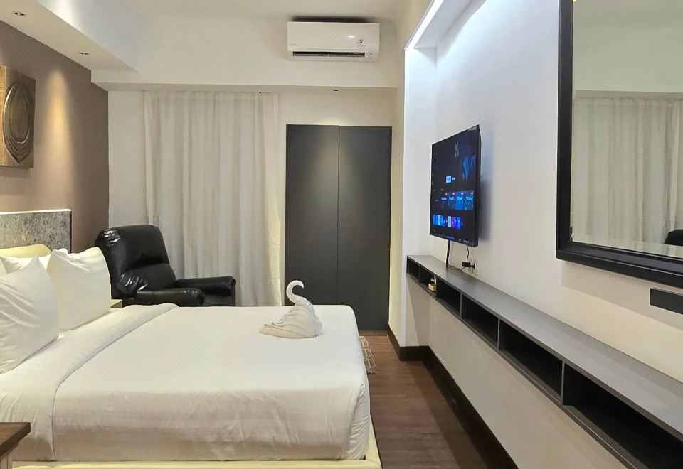 Ayane 킹 사이즈 침대 실내