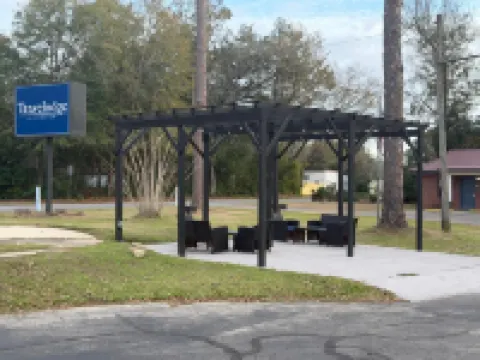 Travelodge By Wyndham Bainbridge Hotels in Bainbridge