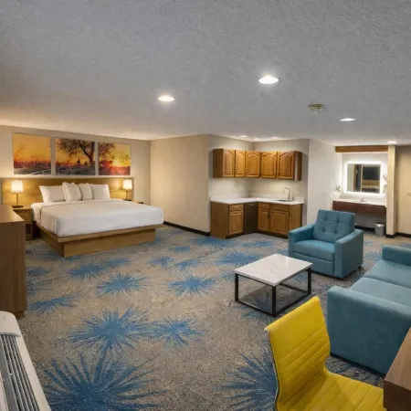 Days Inn by Wyndham Sturgis