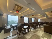 โรงแรม อามีรา